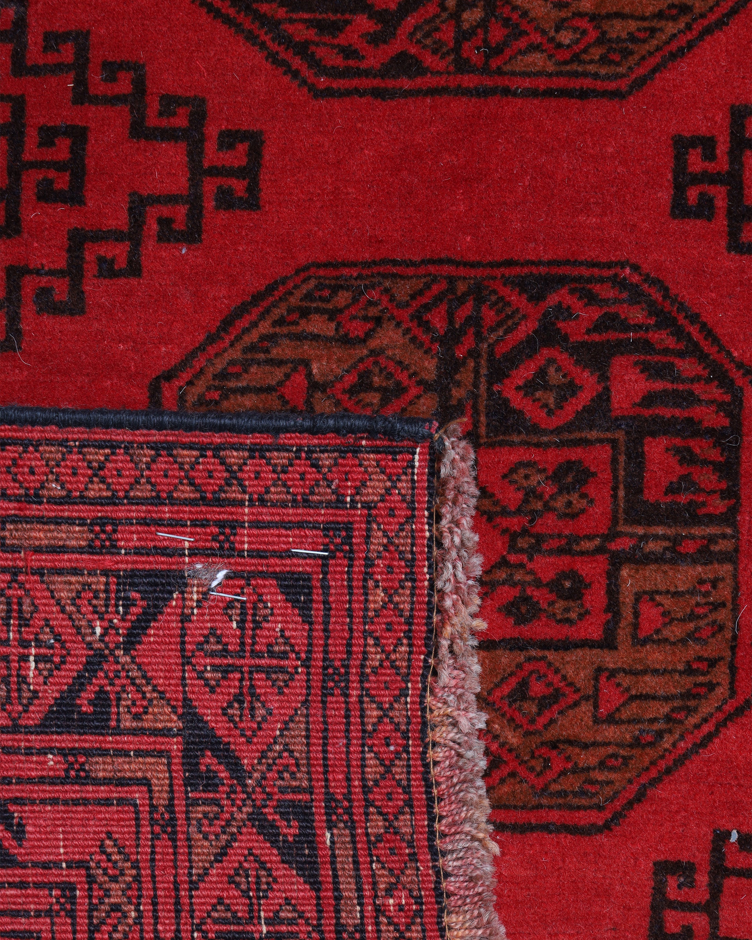 Ahmar Rug